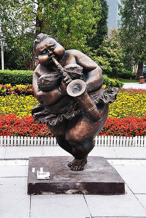 �����ȵ�Ů��