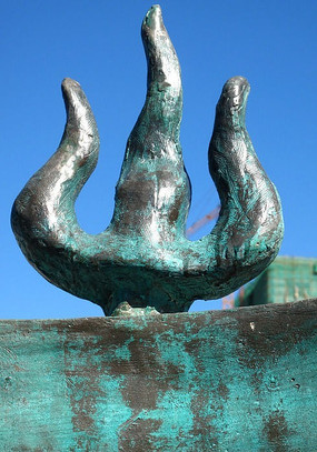 �������