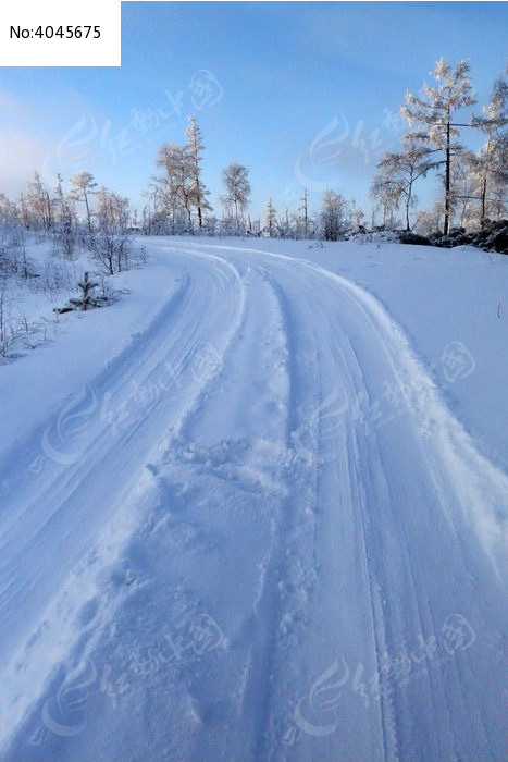 �ֺ�ѩԭɽ·ͼƬ