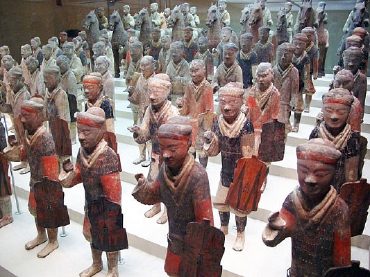 ����ٸ����