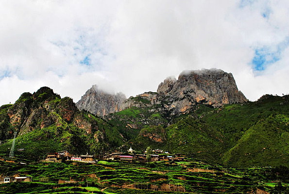 ������ɽ