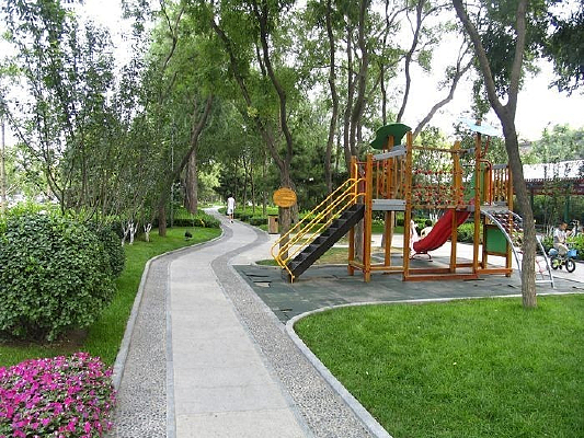 ������԰