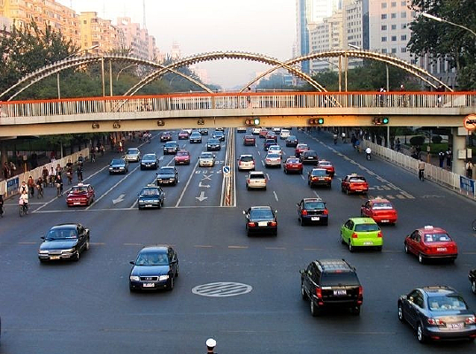 �������־�