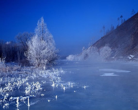 ���˰���ɭ�ֺ�֮��