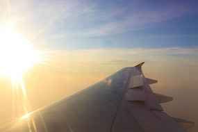 �����·ɻ�