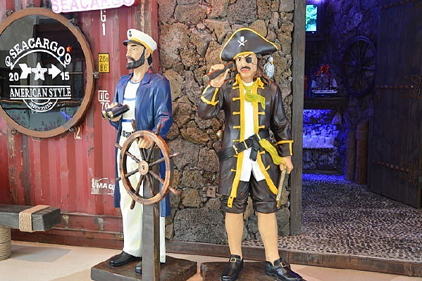 ��������