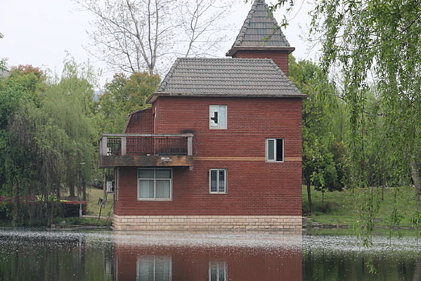 ����С����