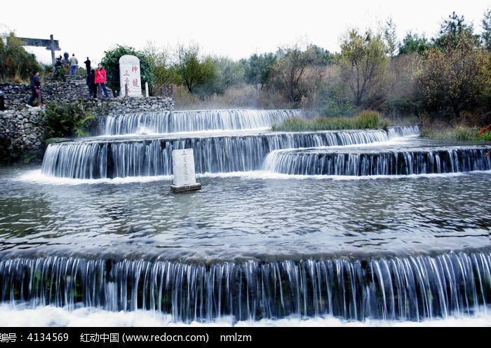 丽江玉水寨神龙三叠水
