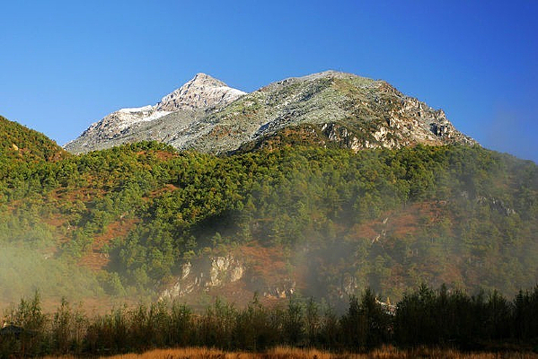 ����ѩɽ��Ȼ԰