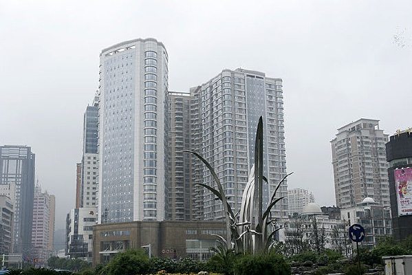 �ִ�����Ⱥ