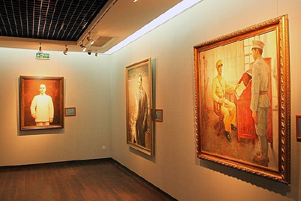 ���Ҿ�Уչ��