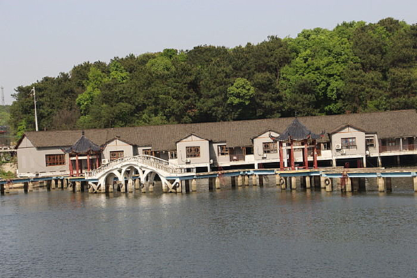 �ݶ��ϵ�����