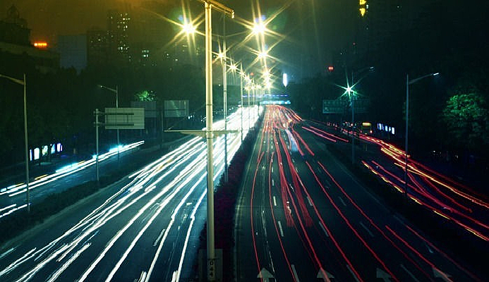 ����ҹ�־�