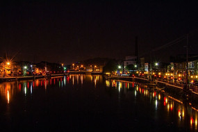 ����ҹ��