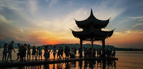 ������ͤ