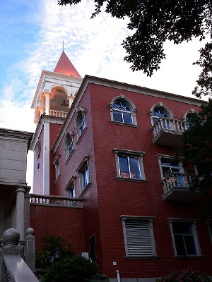 ���ǾƵ�ͷ�