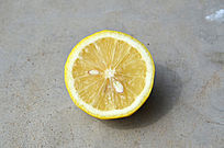 ����д��