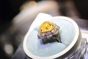 ������ʯ