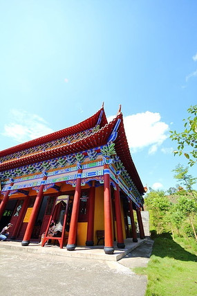 清遠道教寺廟金雞巖牌坊