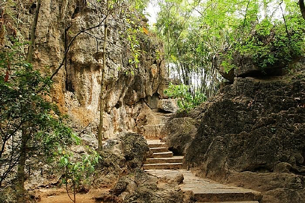 ������ʯ