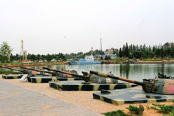 ����԰���