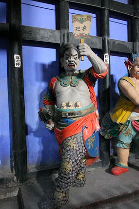 �������