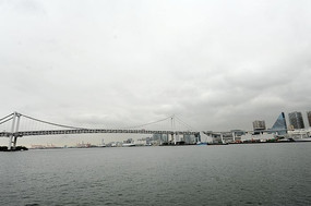 �ձ������