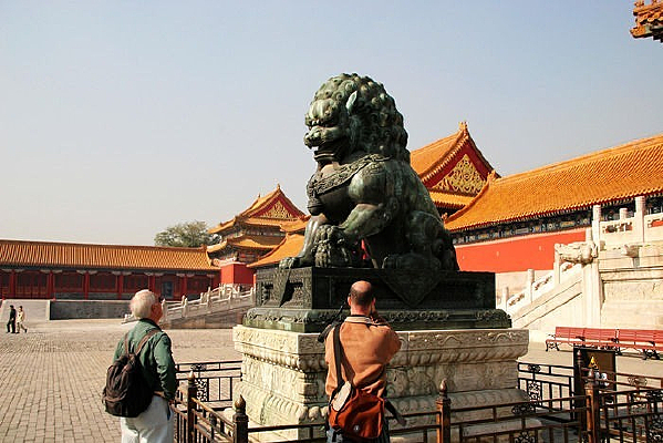 �ʹ�̫����ͭʨ