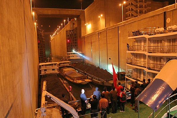 ����Ͽ���