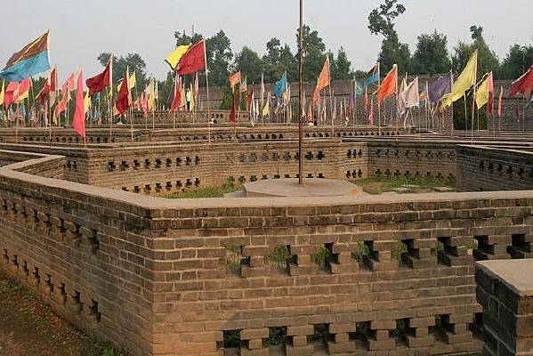 ɽ���ذ�����