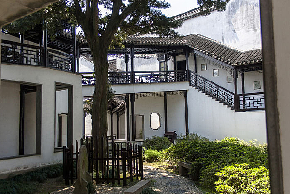 ����԰������