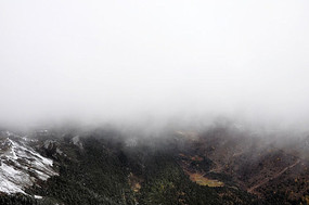 ��ѩ���ǵ�ɽ��