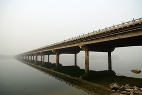 �����к���