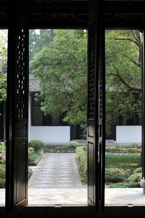 �Ŵ���������