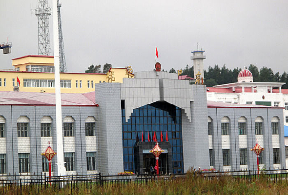 �ڰ�����