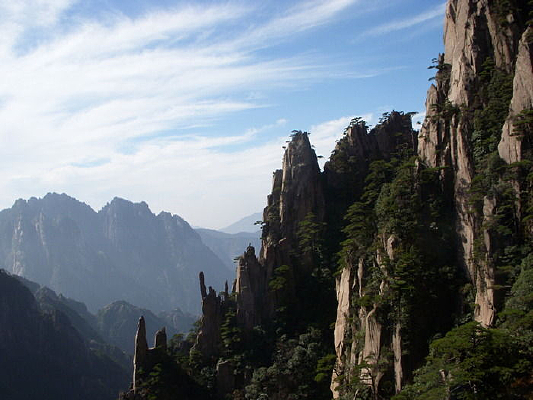 ��ɽ����ʯ