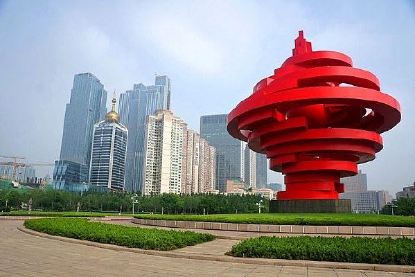 �ൺ���Ĺ㳡���µķ����