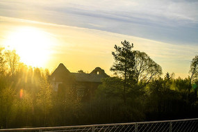 ����˹���