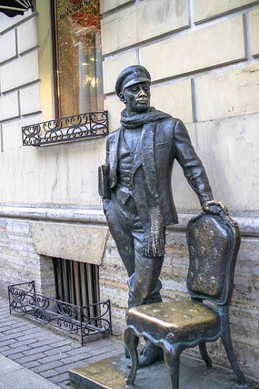 ����Χ��