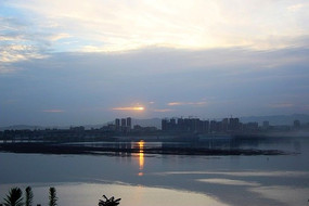 ���˵���ϼ