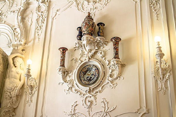 �ʹ����ڰ���