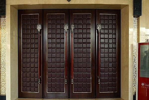 ���ȸߵ�Ƥ������ʵľ��