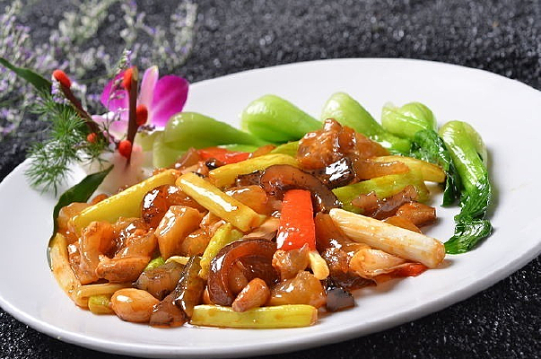 �������