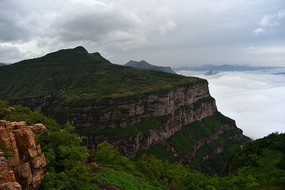 ���ɫ����