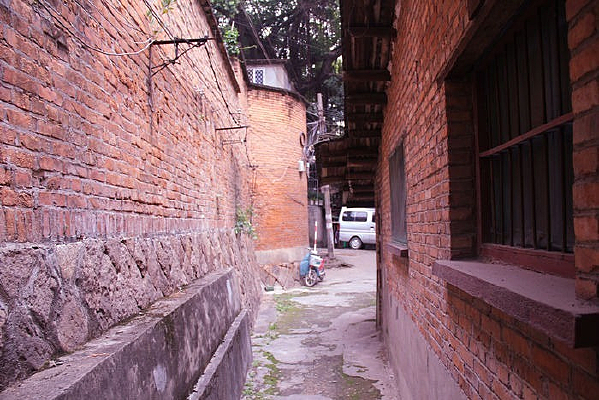 ��שľ����̦·