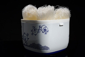 ��ɫ����