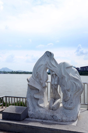 ���ߵ���