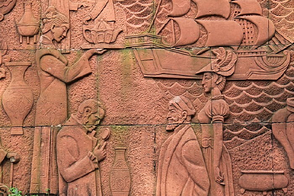 ��������