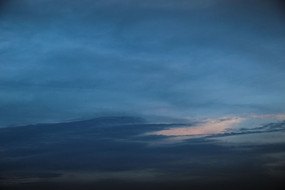 ��ɫ����