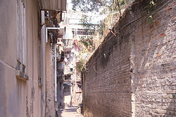 ����С��